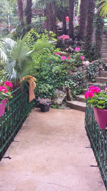 Apartment Nena With Private Free Parking Opatija Kamer foto